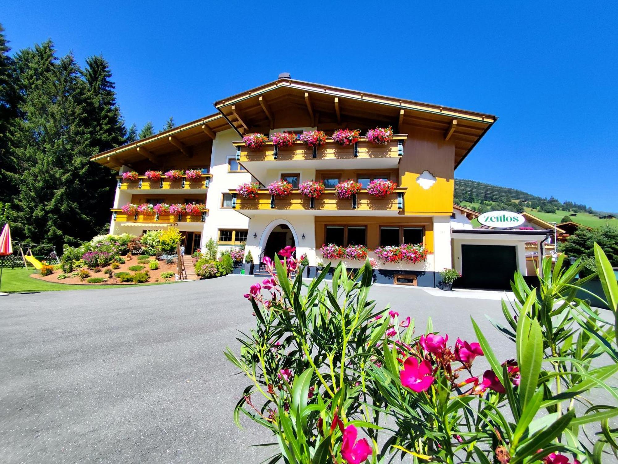 Zeitlos Apartments Gerlos Bilik gambar